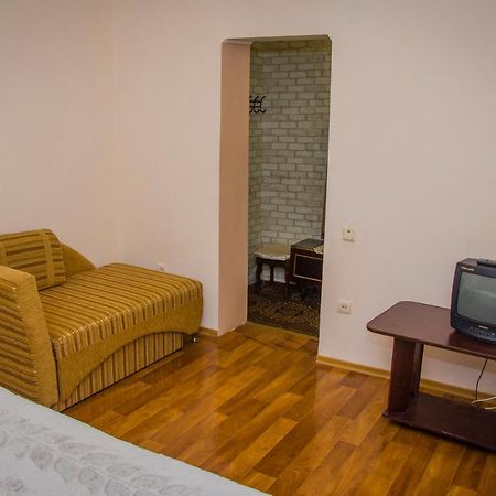 Apartment On Malaya Arnautskaya 21 敖德萨 外观 照片