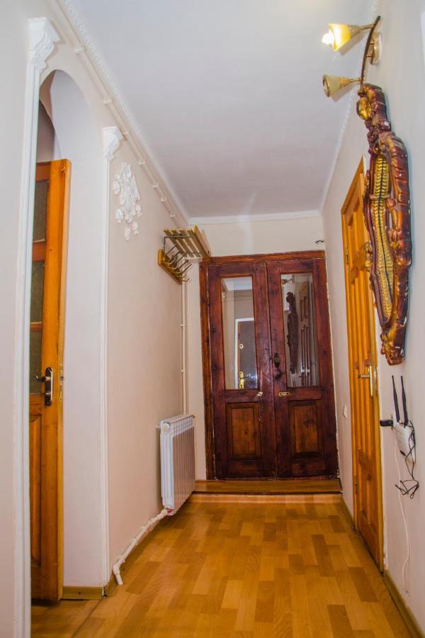 Apartment On Malaya Arnautskaya 21 敖德萨 外观 照片