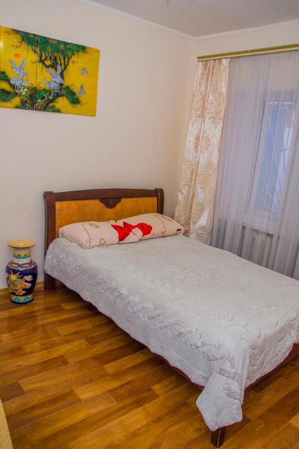 Apartment On Malaya Arnautskaya 21 敖德萨 外观 照片